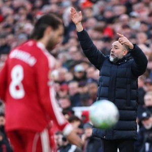 leyu平台-遭残阵热刺绝平！利物浦连场给保级队送分 球迷狂嘘+王牌怒斥队友